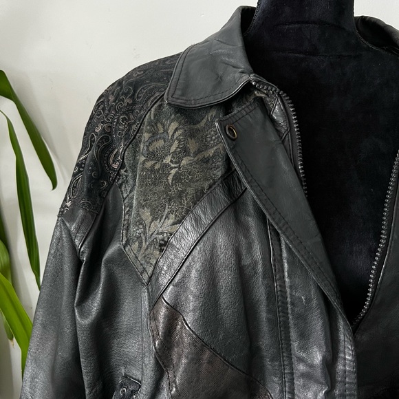 Vintage Bomber - Picture 4 of 4